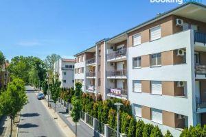 Royal Luxus Wellness Apartman, Siofok