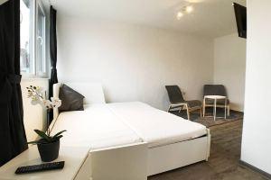 Living at Klassvilla - Quarter No. 6, Bremen
