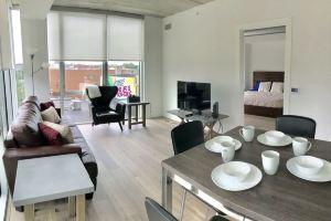 Lakeview Apartments in, Chicago