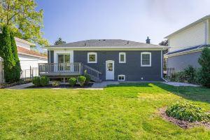 Stunning and Exclusive Home in Apartments, Burlington