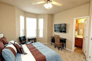 305 Holleman Dr. East 304 Hotel, College Station