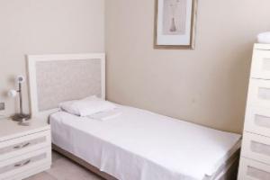 Goldcity Hotel Apartment 3 Bedroom, Kargicak