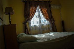 Living in Hotel, Mahebourg
