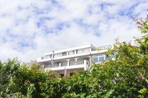 Skyline Bed and Breakfast Mini-hotel