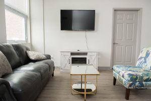 AK 2 2 |AK Lofts 2 Bed 2Ba Mcormick Wintrust Apartments, Chicago