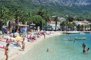 Apartment with Outdoor Swimming Pool 305, Gradac