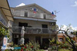 Apartments Dosljak, Tivat