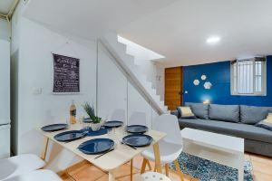 Heart Panier - Renovated Duplex - 3 Bedrooms, Marseille
