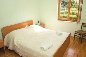 Santic Hotel, Postira