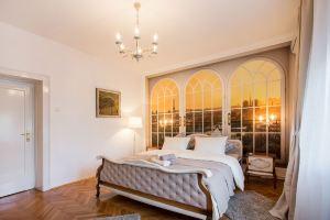 Rumba de Belgrado Hotel, Belgrade