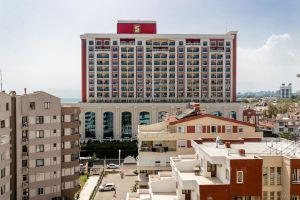 Lara Suits Hotel, Lara