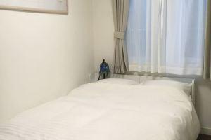 Hardcover high-quality room / free parking / free WIFI / up to 2 people, Machida