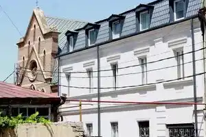 Guest House on Gia Abesadze Street, Tbilisi