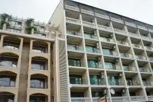 Miramar Front Beach Self Catering Apartments