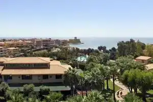 Baia Degli Dei Beach Resort, Castella