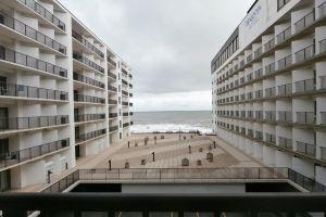 Henlopen Unit 413 by Long & Foster Hotel, Rehoboth Beach