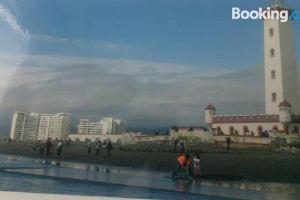 Laguna del Mar. Departamento Apartments