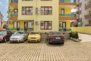 Helios Luxury Apartments, Primorsko