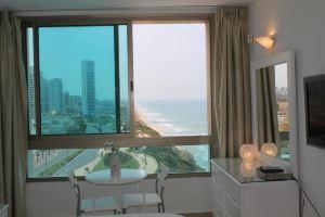 Carmel Seaview Apartments on the Beach, Netanya