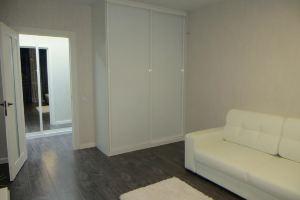 Apartment na Nemanskoy, Zhdanovicha