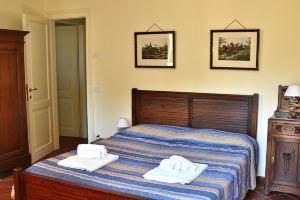 Apartment Loncrino with Terrace LakeView, Torri del Benaco