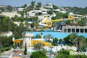 Len Art Selected Studios, Faliraki