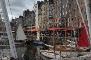 Rue des Lingots Apartment, Honfleur