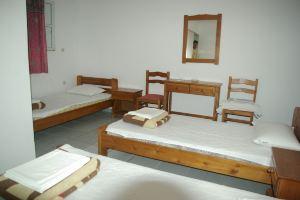 Youth Hostel Anna - Private Rooms, Perissa