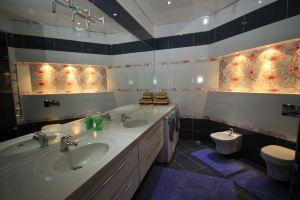 Apartment at Razakova, Bishkek