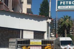 Mikis' 1 Bedroom Near the Beach and City Center, Larnaka