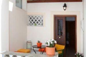 Aleka's Rooms, Tinos Town