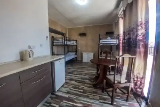 Salsa & Samba Hostel, St Julians