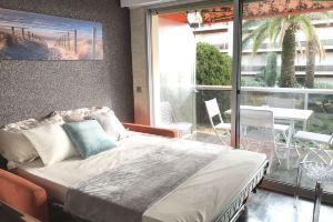 Studio 149 Seaview, Nice