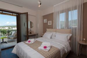 Villa Armonia, Adelianos Kampos