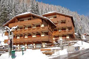 Apartments Anny, Canazei