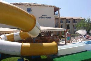 Silver Beach Hotel and Annexe Apartments, Roda