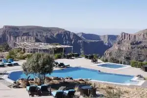 Sahab Hotel, Al 'Aqar