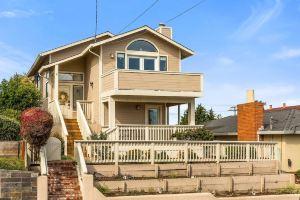 4Br W/ 180-Degree Bay Views 4 Bedroom Home, Monterey