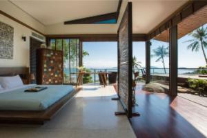 3 bedroom super beautiful sea view pool villa near Lansette with housekeeper, Laem Set Beach