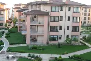 Kaliakria Pool Side Apartment, Topola