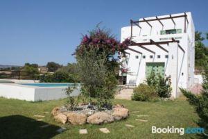 Villa Alexander, Gennadi