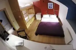 HQ Loft - Hostel, Moscow