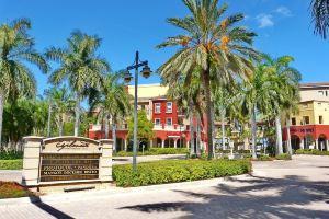 Greenlinks 1123 Hotel, Naples