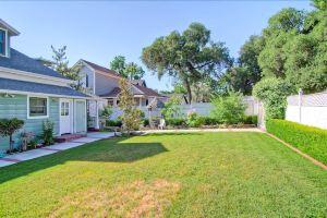 Huston's Attic by RedAwning Hotel, Paso Robles