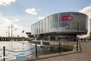 Austin David Executive Excel Hotel, London