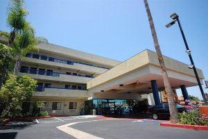 Quality Inn & Suites Los Angeles Airport - LAX, Inglewood