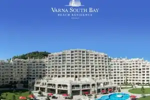 Summertime in South Bay Beach Residence Apartments