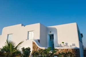 Villa Donna, Kalafatis