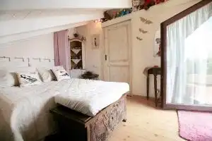 Country Style Private Rooms in, Arachova