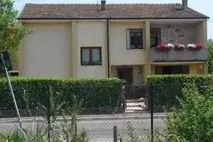 Mamma Rosa, Vicenza